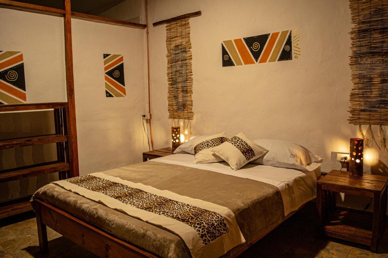 Refugio Del Jaguar Hotel Medellin Exterior photo